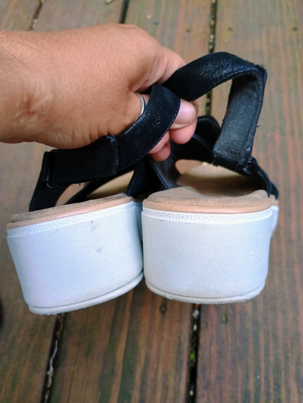 Clarks Jillian Jewel BLACK Leather Comfort Wedge Sandals (Womens 10 W) - Picture 3 of 6